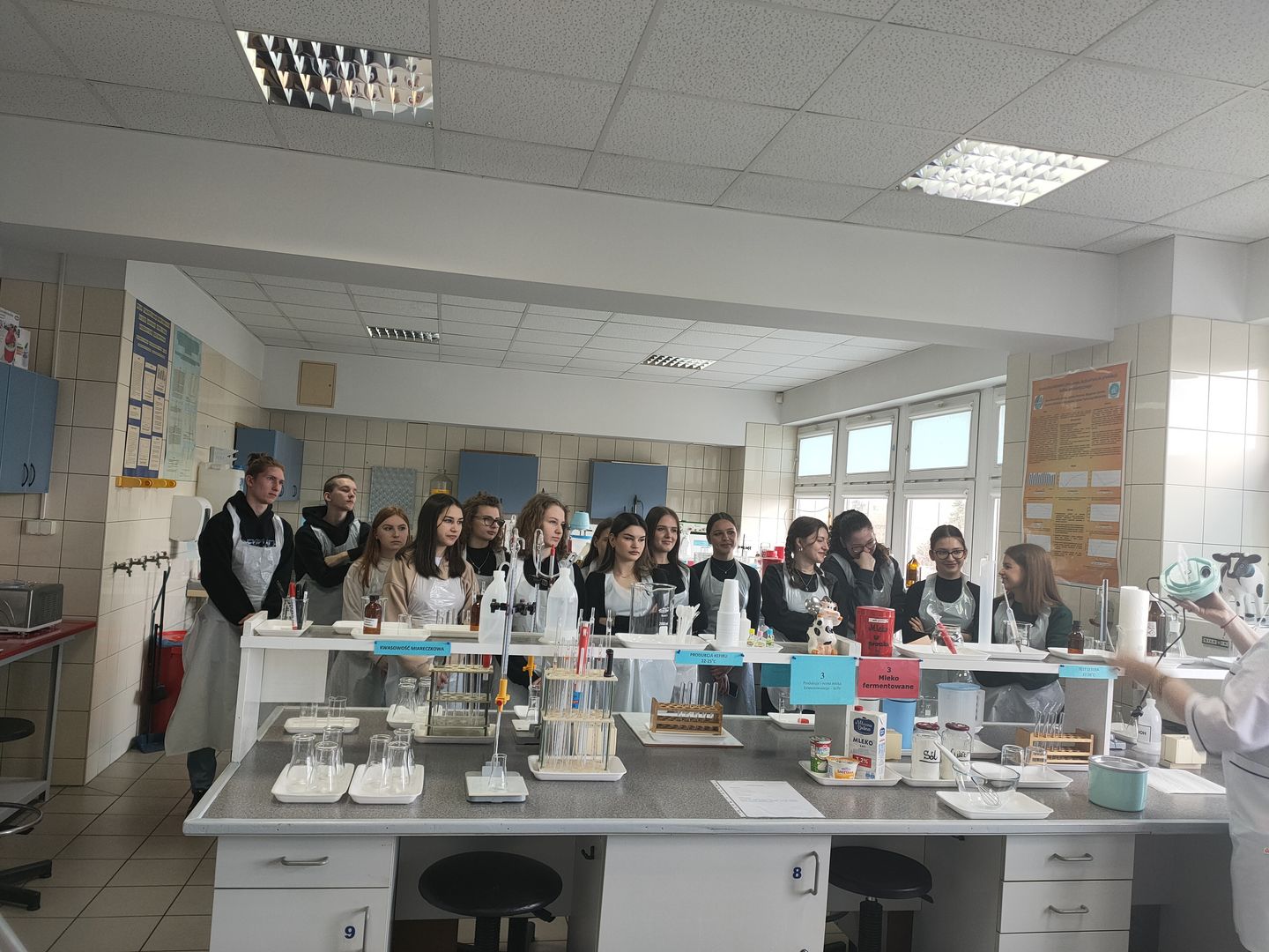 Uczniowie ZS Nr 1 w Goleniowie (1 i 3 klasa) podczas warsztatów w dniu 11.04.2022 r.